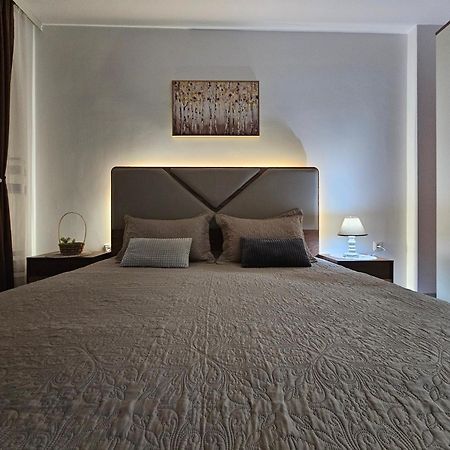 Superb 1 Bedroom In The Best Zone Of The City. Ferizaj Dış mekan fotoğraf