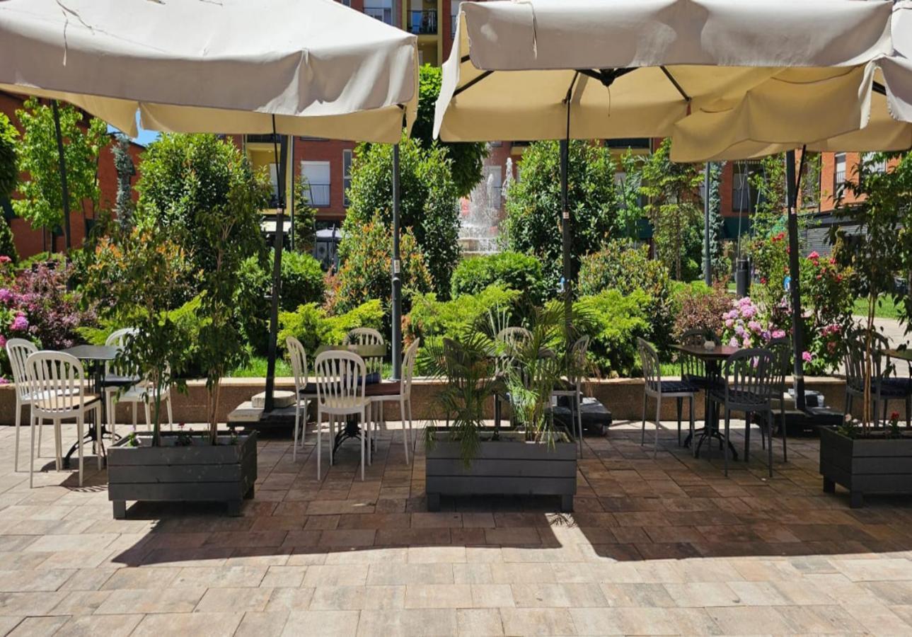 Superb 1 Bedroom In The Best Zone Of The City. Ferizaj Dış mekan fotoğraf