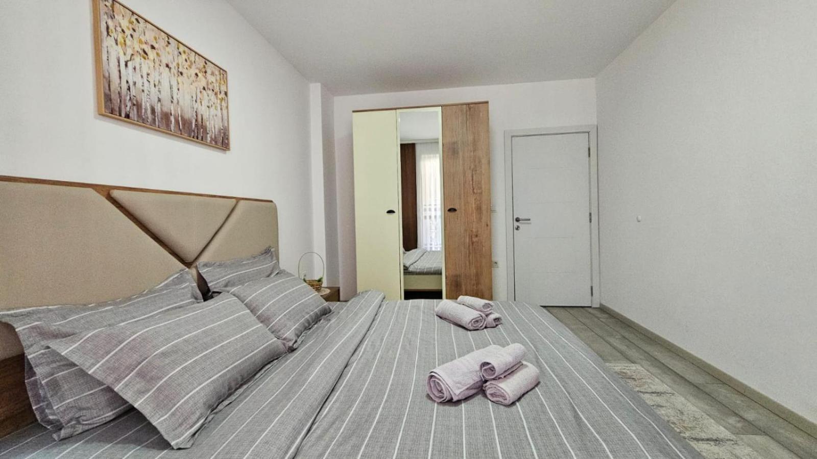 Superb 1 Bedroom In The Best Zone Of The City. Ferizaj Dış mekan fotoğraf