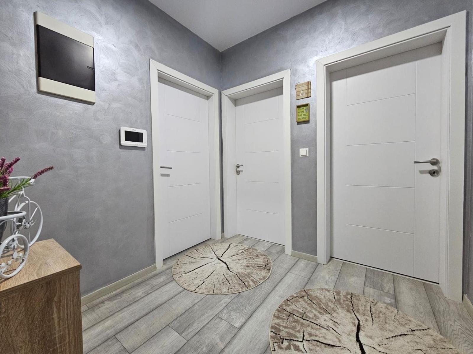 Superb 1 Bedroom In The Best Zone Of The City. Ferizaj Dış mekan fotoğraf